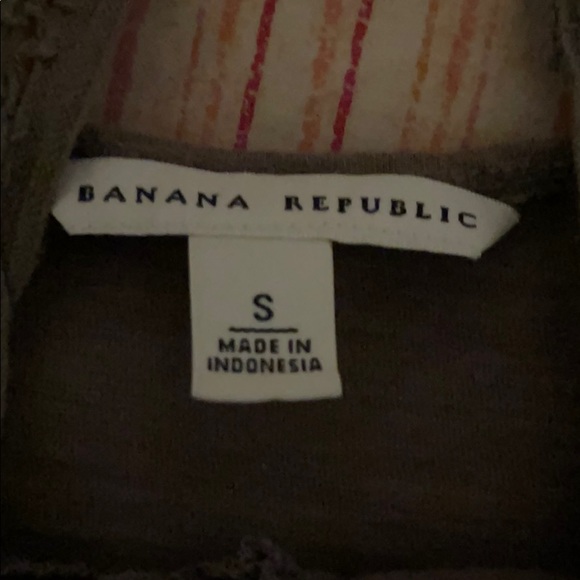 7 Summer sleeveless blouses - Picture 2 of 13